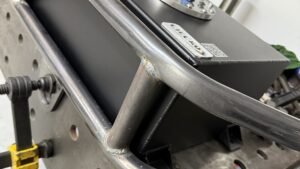 Zbiornik Paliwa ze swirlpotem wbudowanym pod kosz